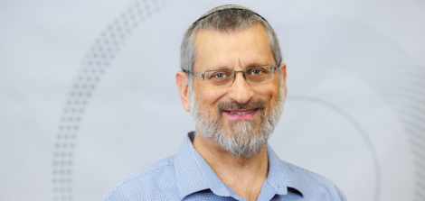 פרופ' יעקב הופמן